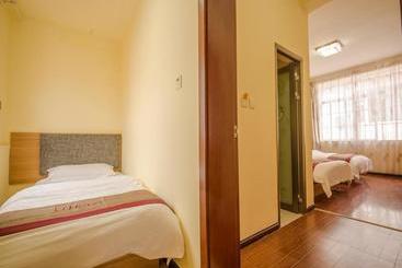 Thank Inn Chain Hotel Yunnan Lijiang Old Town Dashuiche North Gate
