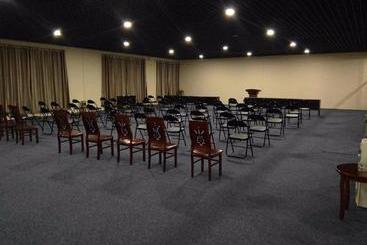 هتل 7days Inn Sanhe Yanjiao Metallurgy Road