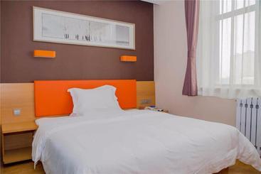 هتل 7days Premium Shijiazhuang East Railway Station Shenghe Square Branch