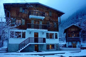 The Castle, 10 Bedroom Chalet, Chamonix Centre