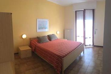 Claudia Residence