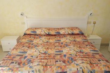 هتل Villa Etrusca