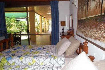 Shady Grove B&b