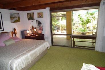 Shady Grove B&b