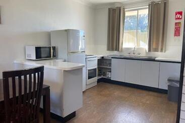 מלון דירות Augusta Escape Holiday Units