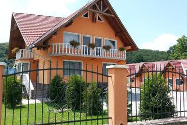 پانسیون Casa Flamingo