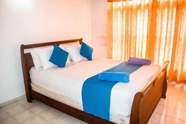 هتل 360 Beach Residence