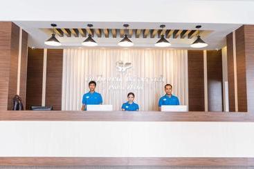 هتل Intouch Riverside