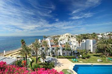 Coral Beach Apart