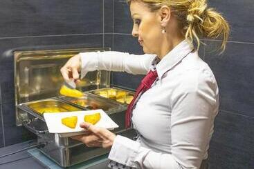 Hotel Capital With Private Wellness