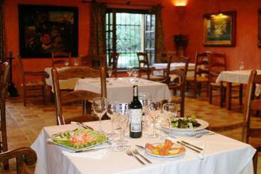 هتل Finca Monasterio