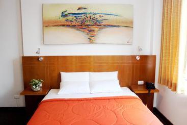 هتل Soul Mate Inn