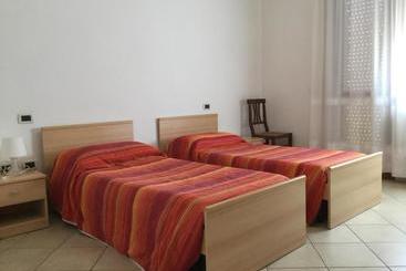 هتل Albergo Adige