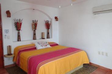 هتل Casa Adriana