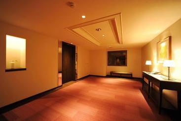 هتل Yuzawa Grand