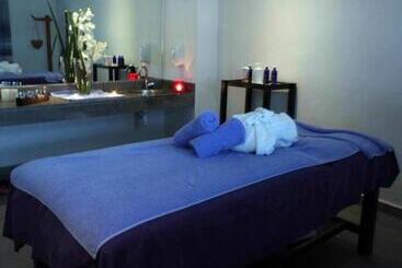 هتل Farah Casablanca