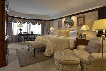 هتل San Cristobal Tower, Santiago 