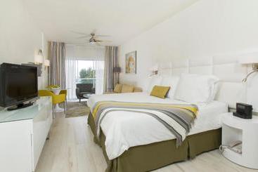 The Rockley By Ocean Hotels   Breakfast Included