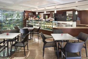 هتل Dorsett Grand Subang