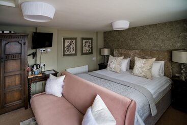 هتل Brewers Inn