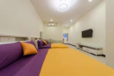 پانسیون T.t. House