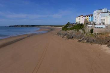 コテージ Caldey View 2