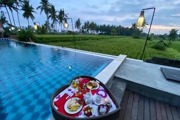 هتل The Sawah Resort & Villa