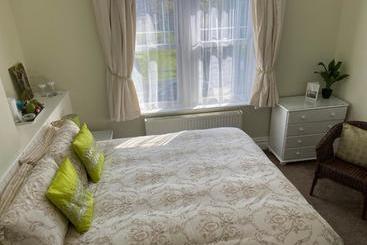 پانسیون Rivendell Guest House