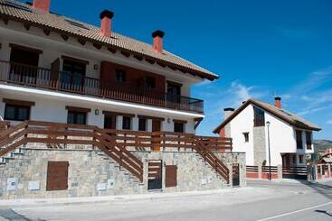 هتل Residencial Massana