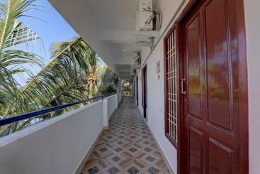 پانسیون Compact Studio Home Near Kirumabakkam
