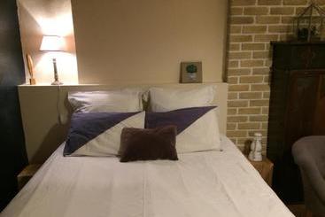 تختخواب و صبحانه Le Petit Beurre   Studio En Hypercentre De Beaune