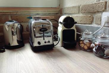 تختخواب و صبحانه Le Petit Beurre   Studio En Hypercentre De Beaune