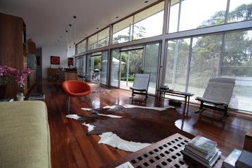 فندق Arthouse Bay Of Fires