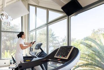 Alexandra Beach Spa Resort