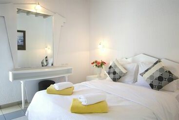 Mykonos Palace Beach Hotel
