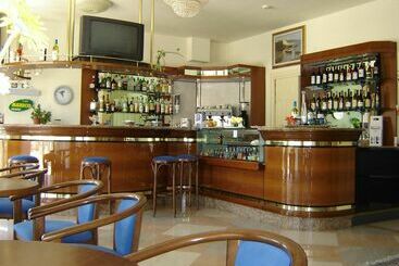 Hotel Royal