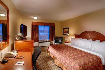 فندق Canalta Rocky Mountain House