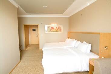 Отель Daegu Grand