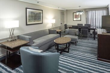 Doubletree By Hilton Hotel Wilmington