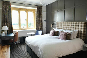 هتل Eynsham Hall