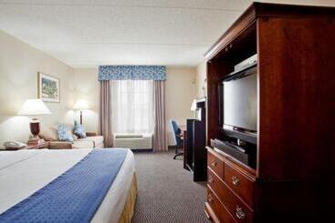 酒店 Holiday Inn Express & Suites Newport News, An Ihg
