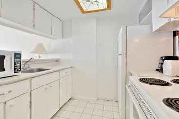 호텔 Sunset Suites
