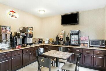 Motel Super 8 By Wyndham Phoenix Downtown