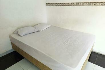 پانسیون Bumi Merpati Residence Makassar Mitra Reddoorz