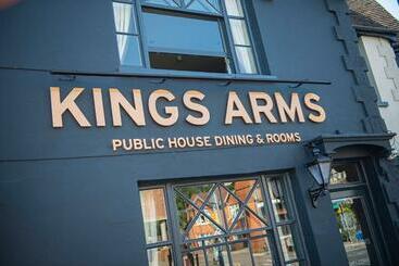 هاستل Kings Arms