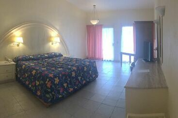 هتل Club Maeva Miramar Tampico
