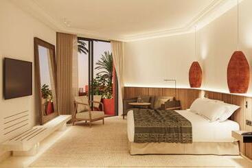 Tivoli La Caleta Resort