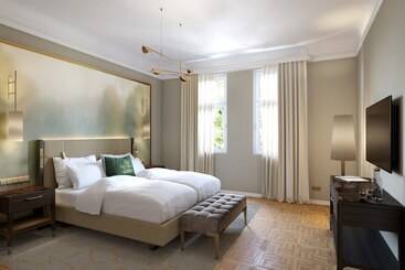 מלון דירות Falkenstein Grand Autograph Collection