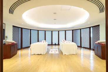 هتل Al Habtoor Grand