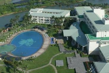 هتل Boao Golden Coast Hot Spring